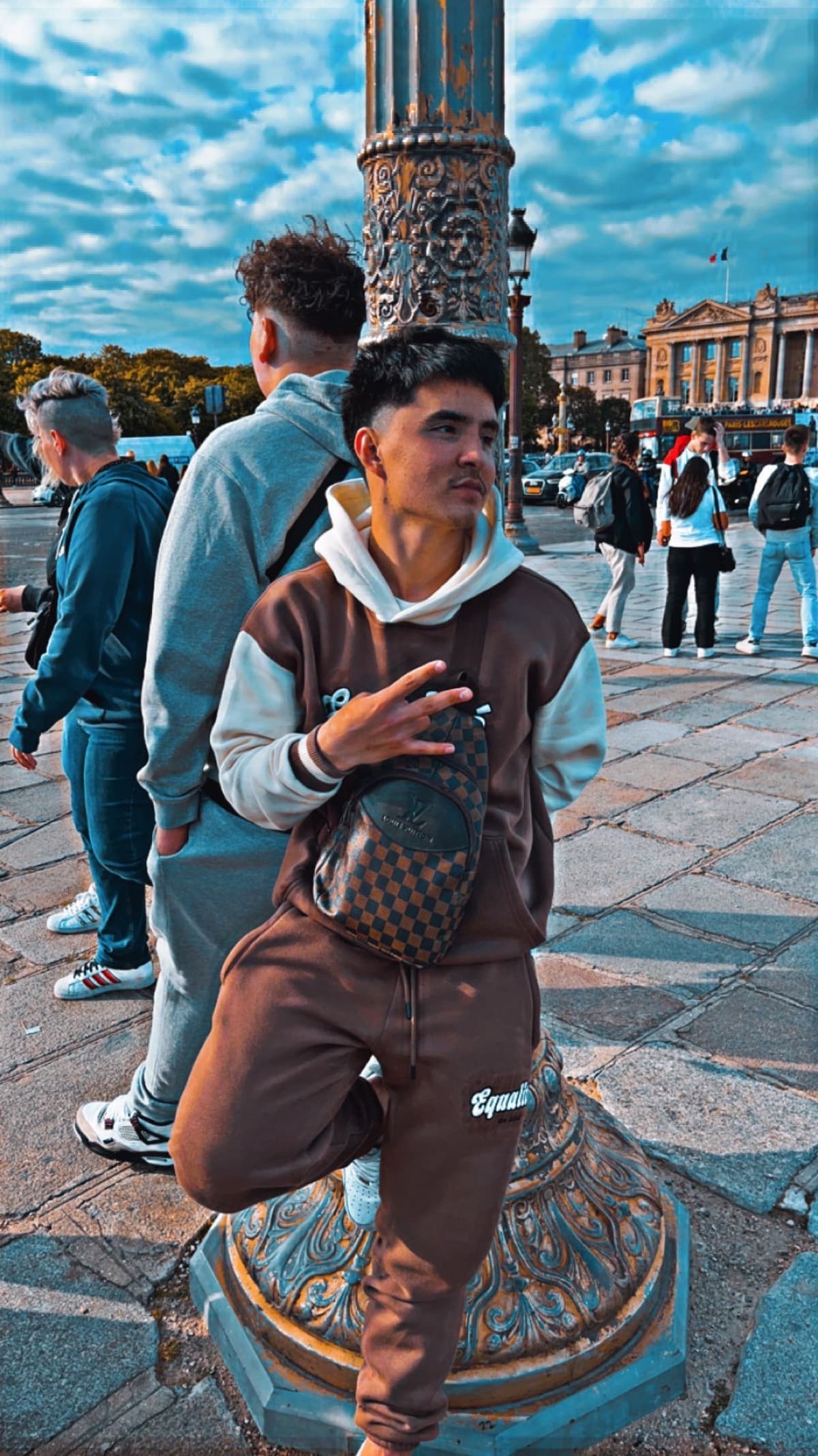 Nawid Haidari
